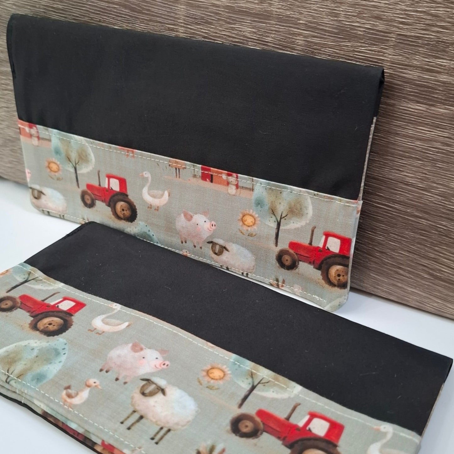 Carnet Tracteur rouge et grange