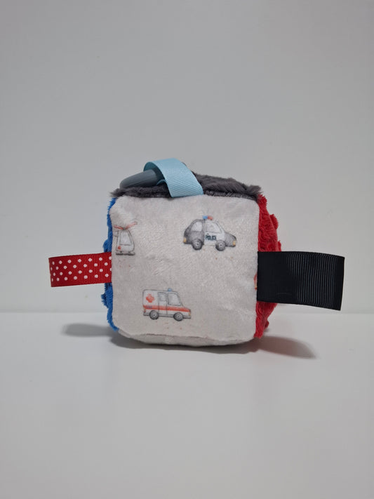 Mini cube Rescue team