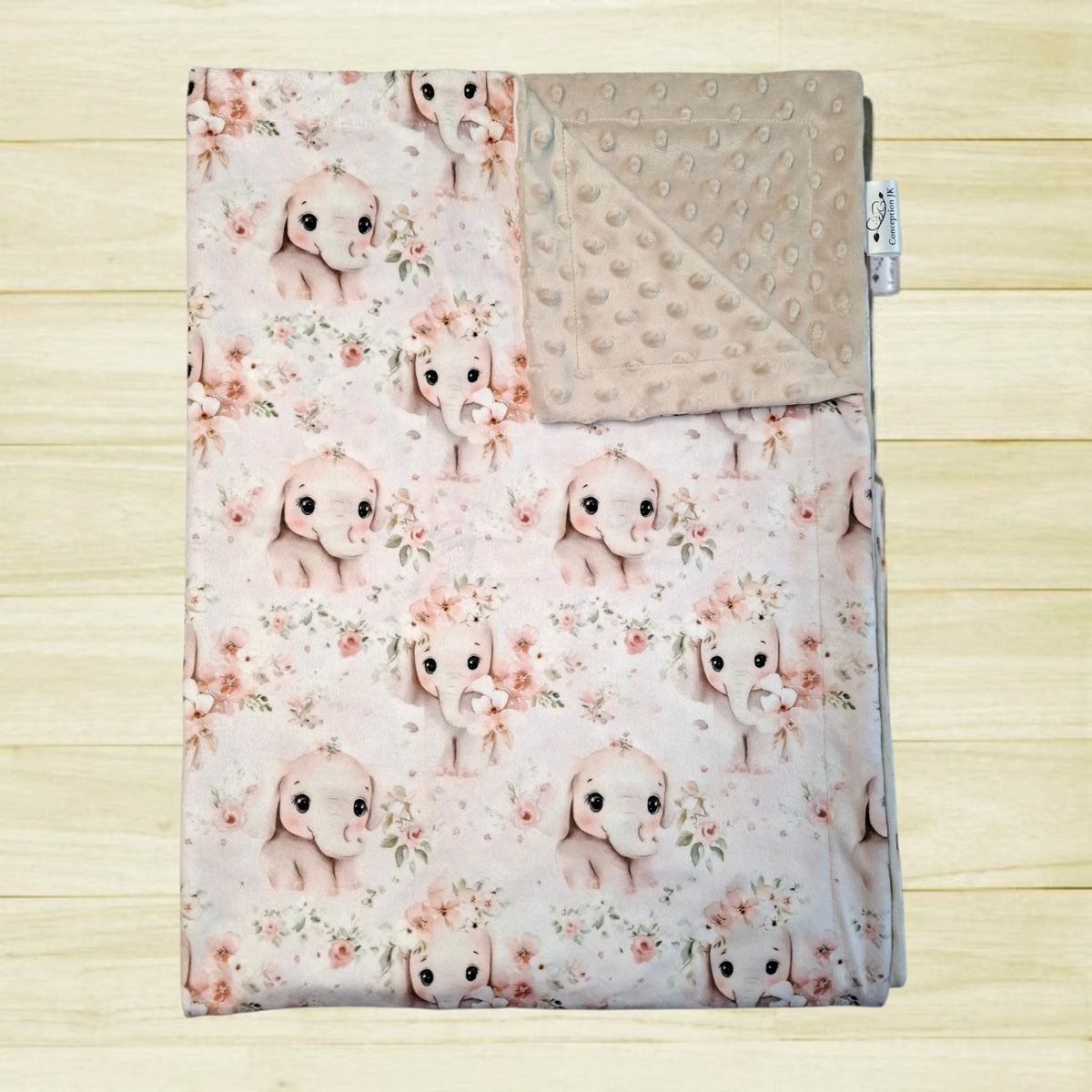 Couverture Éléphanteau floral